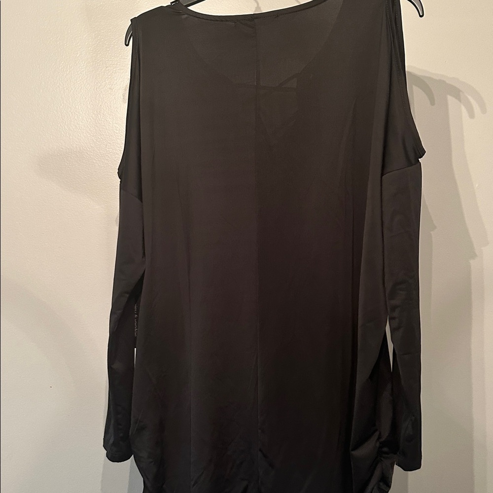 Black Lace-Up Long Sleeve Top - Picture 5 of 5